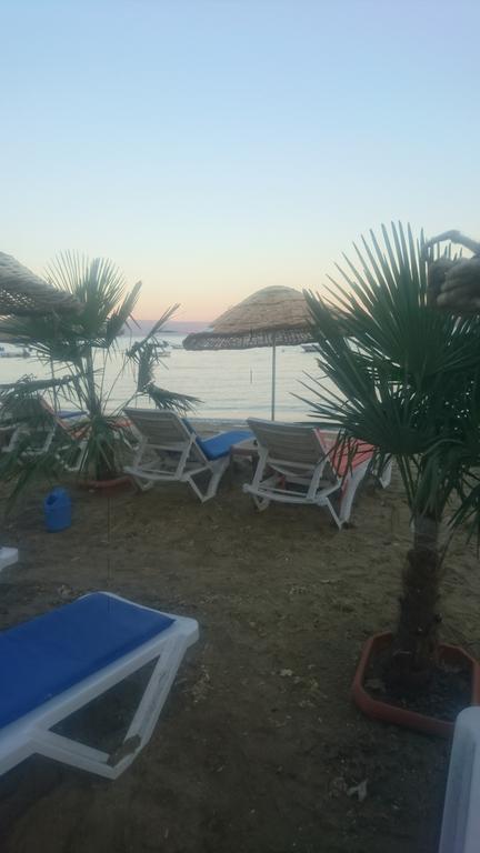 Erkin Apart Hotel Karsiyaka  Экстерьер фото