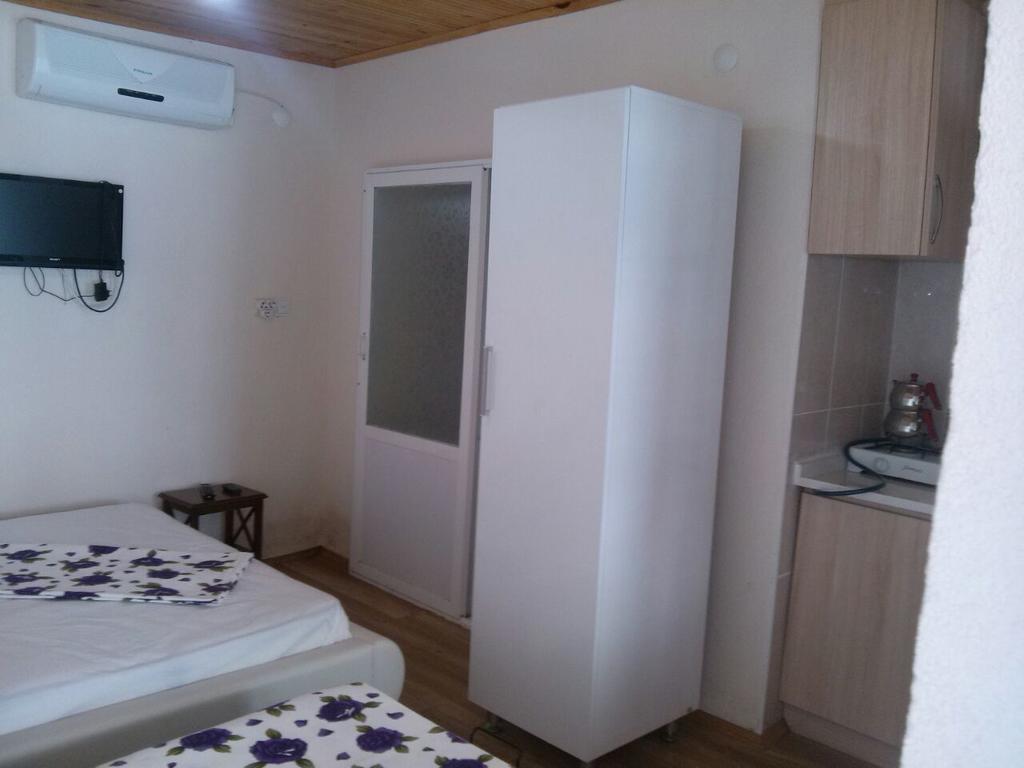 Erkin Apart Hotel Karsiyaka  Экстерьер фото